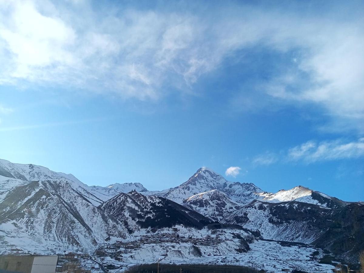 Guest House Sunset Kazbegi Dış mekan fotoğraf