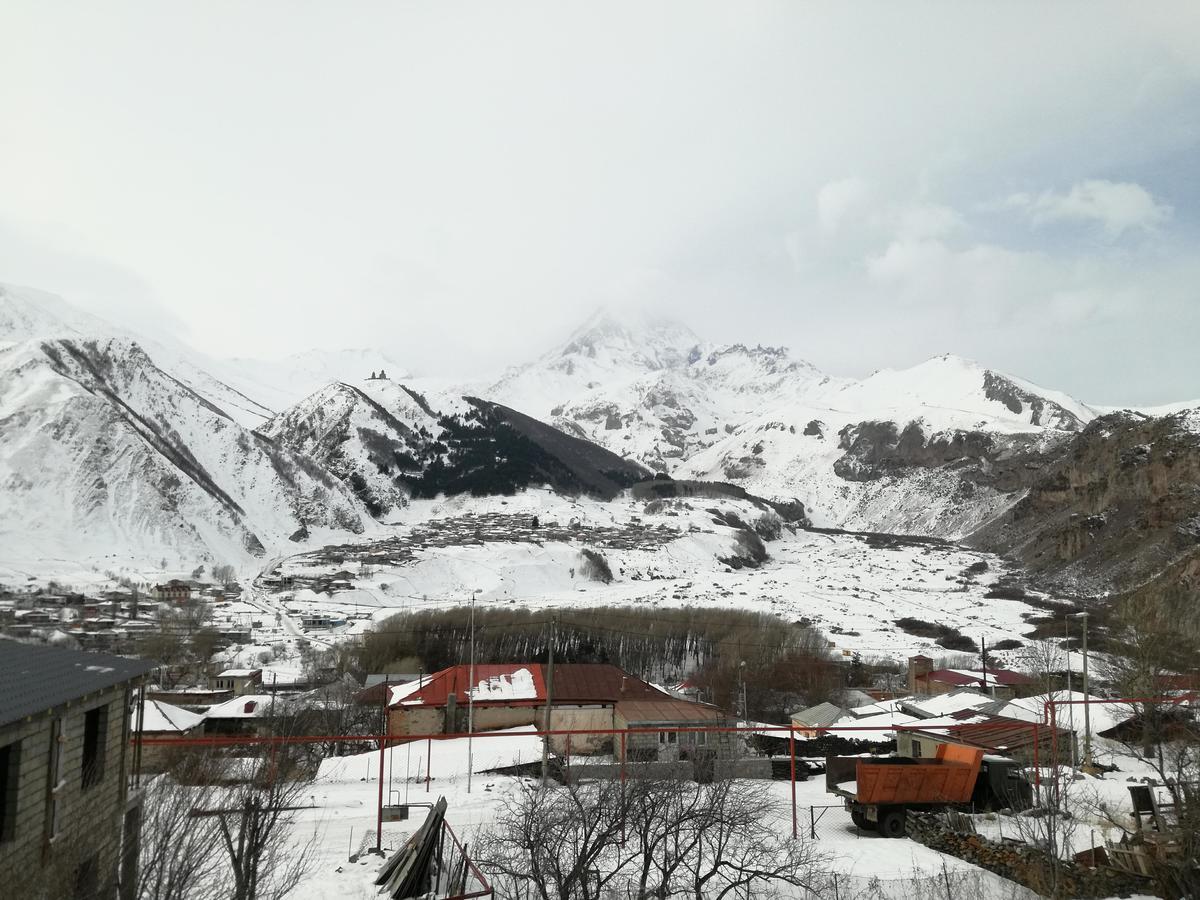 Guest House Sunset Kazbegi Dış mekan fotoğraf