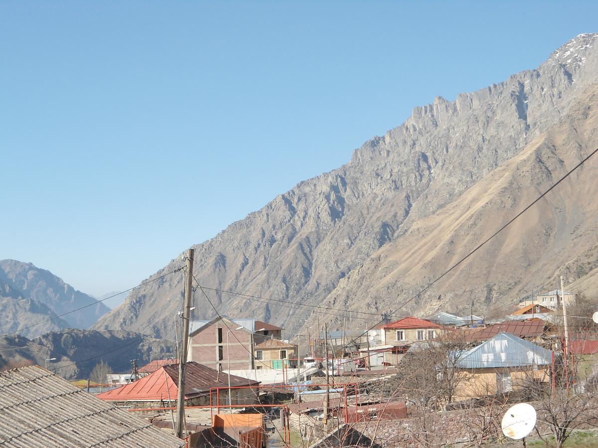 Guest House Sunset Kazbegi Dış mekan fotoğraf