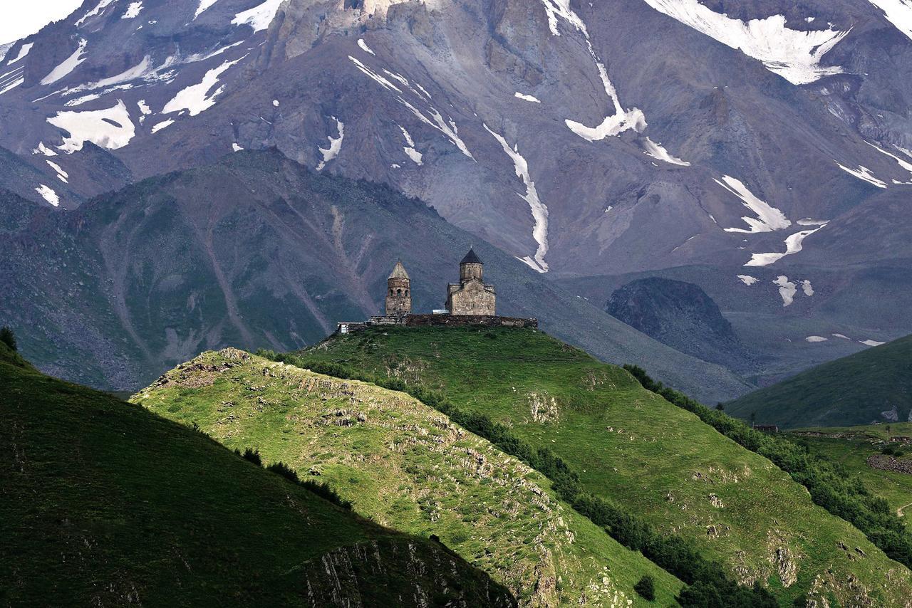 Guest House Sunset Kazbegi Dış mekan fotoğraf